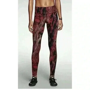 Nike Legendary Tight Fit Training‎ Pants Leggings Red Black Print Small NWT